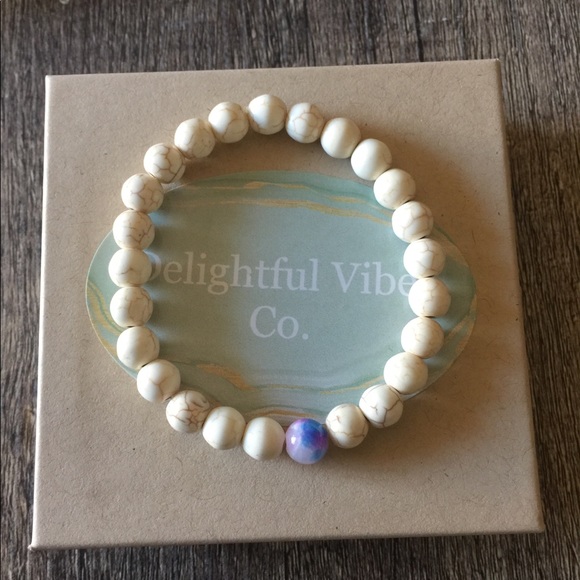 Marble Swirl Stretch Bracelet - Picture 2 of 2